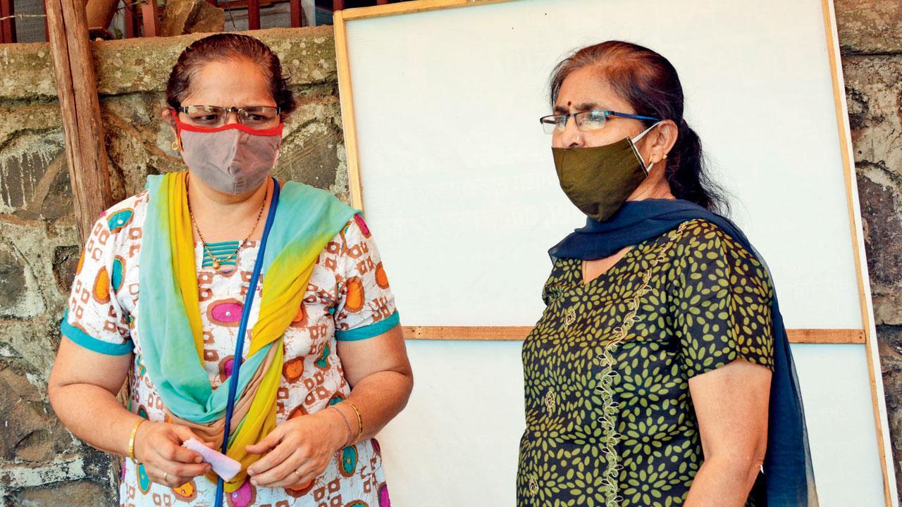 Mumbai: Dahisar vaccination centre shocks those who came for COVID-19 jab