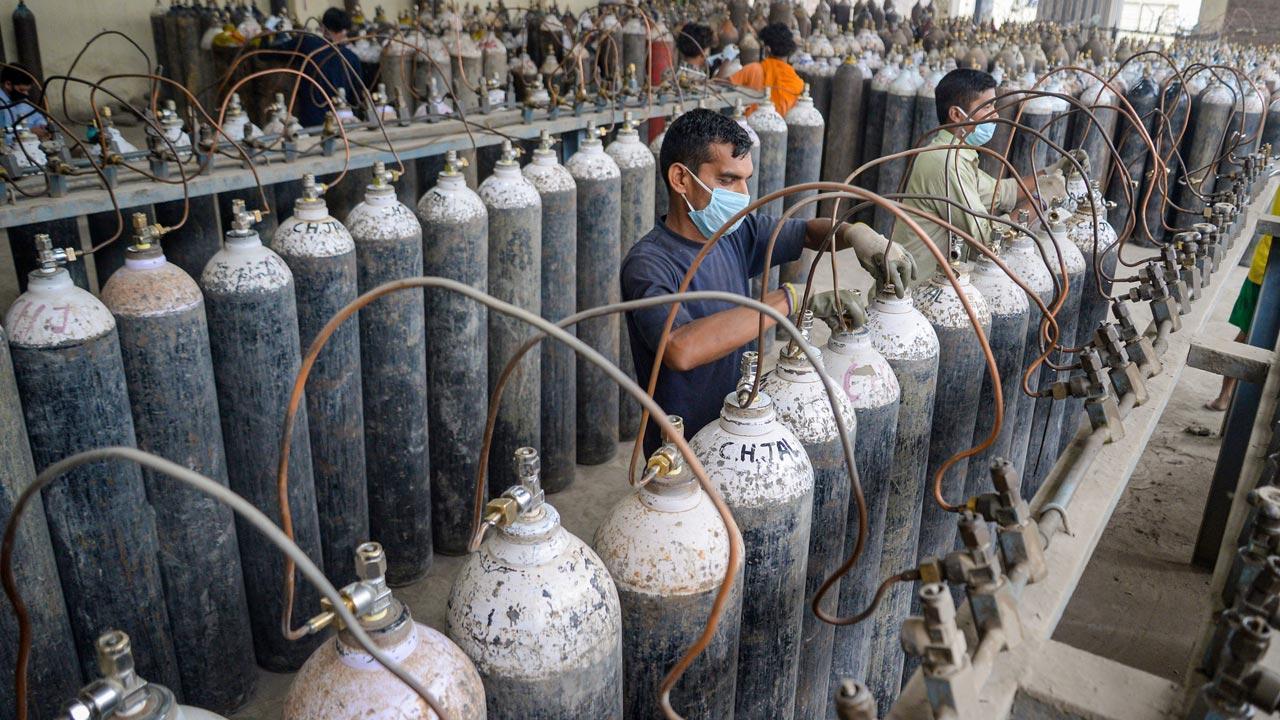 BJP MLA drives off with oxygen cylinders amidst crisis in UP
