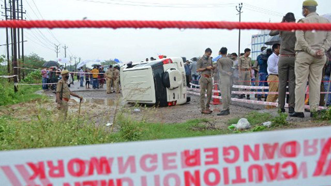 Gangster Vikas Dubey encounter: UP Police gets clean chit from Chauhan panel