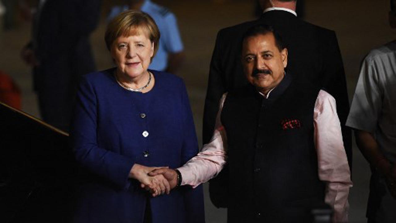 Union minister Jitendra Singh tests positive for COVID-19