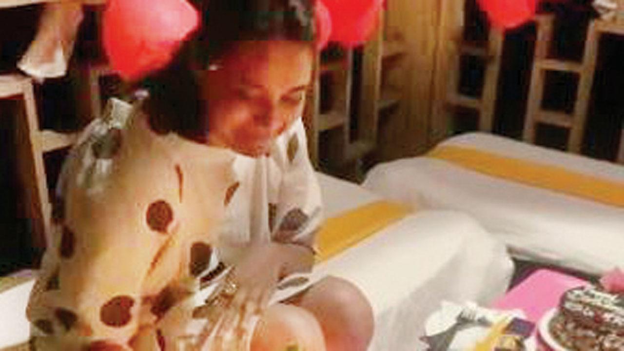 Swara Bhasker's parents arrange a surprise birthday bash for her in Goa