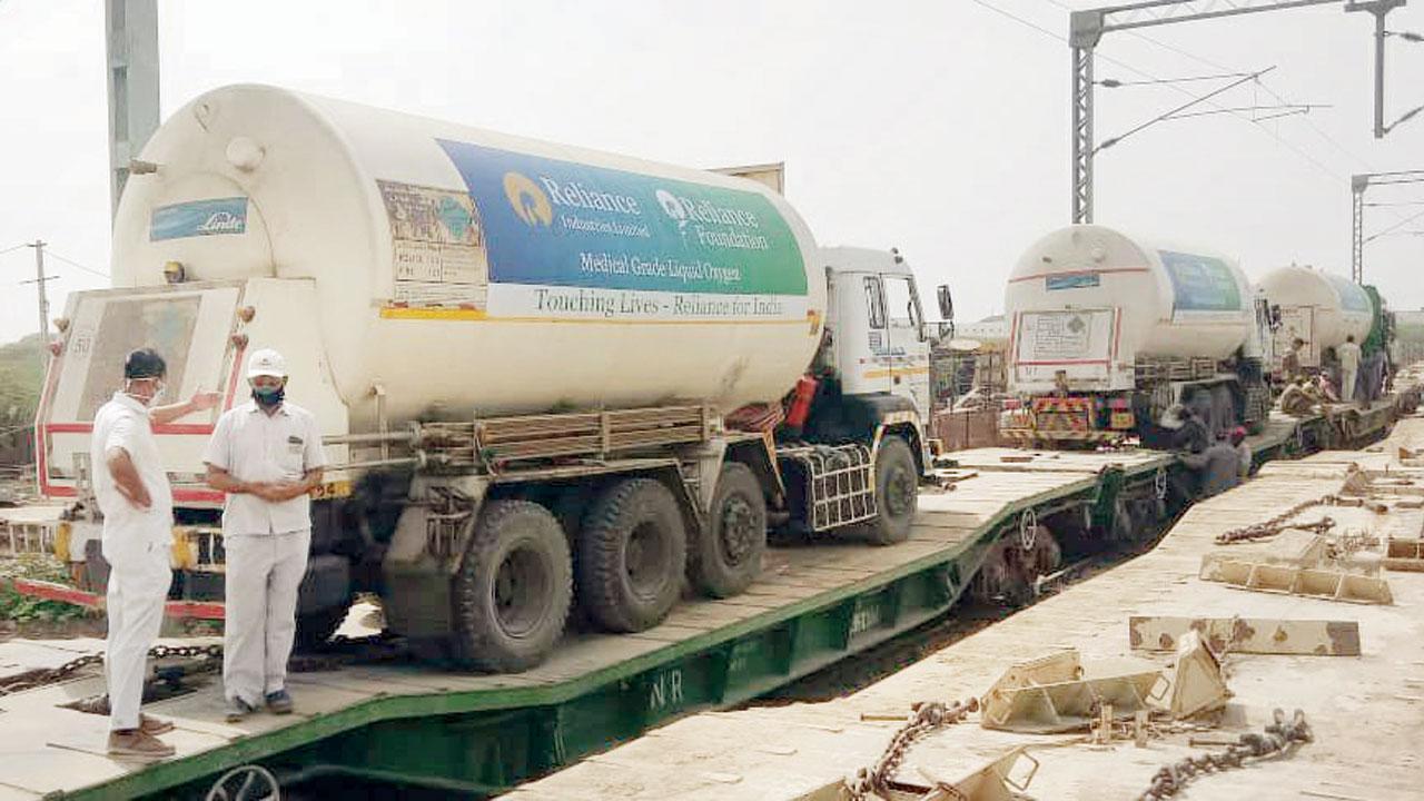 Three more oxygen tankers on train to reach Maharashtra