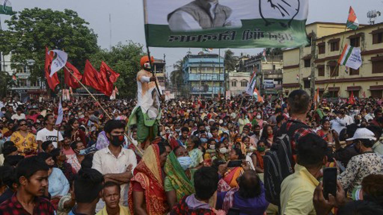 West Bengal polls: EC bans rallies, public meetings from 7 pm to 10 am due to rise in COVID-19 cases