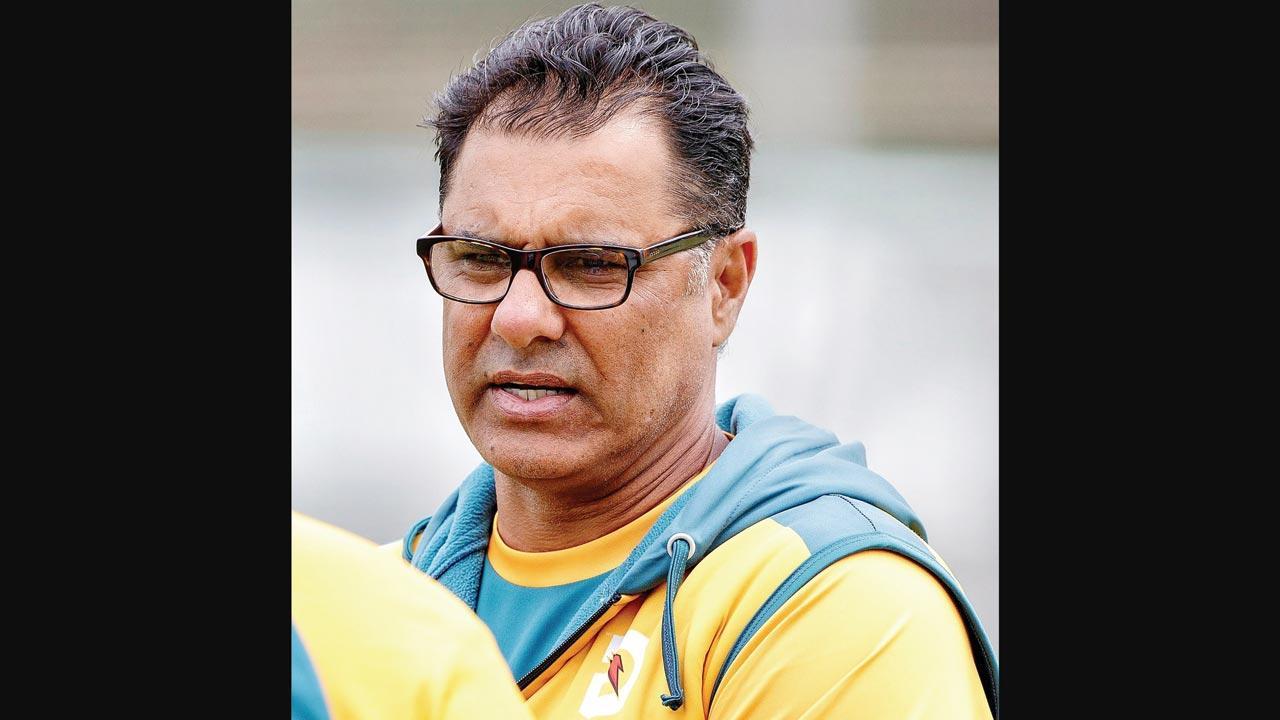 Waqar Younis to leave Zimbabwe tour due to wife’s surgery