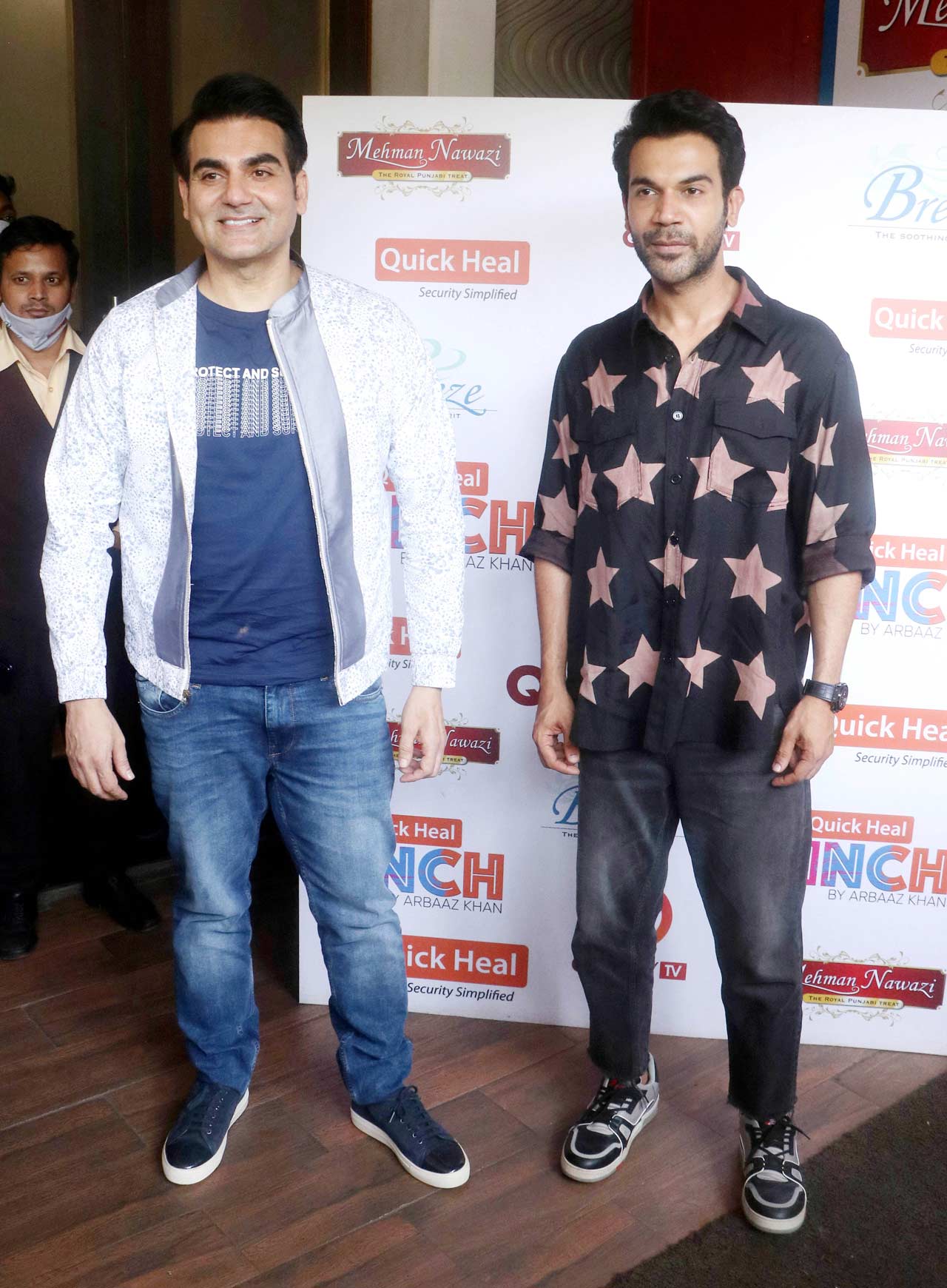 Rajkummar Rao and Arbaaz Khan were snapped shooting for the talk show Pinch. While Arbaaz kept it uber cool, Rajkummar opted for a casual starry shirt, paired with black pants during the outing.