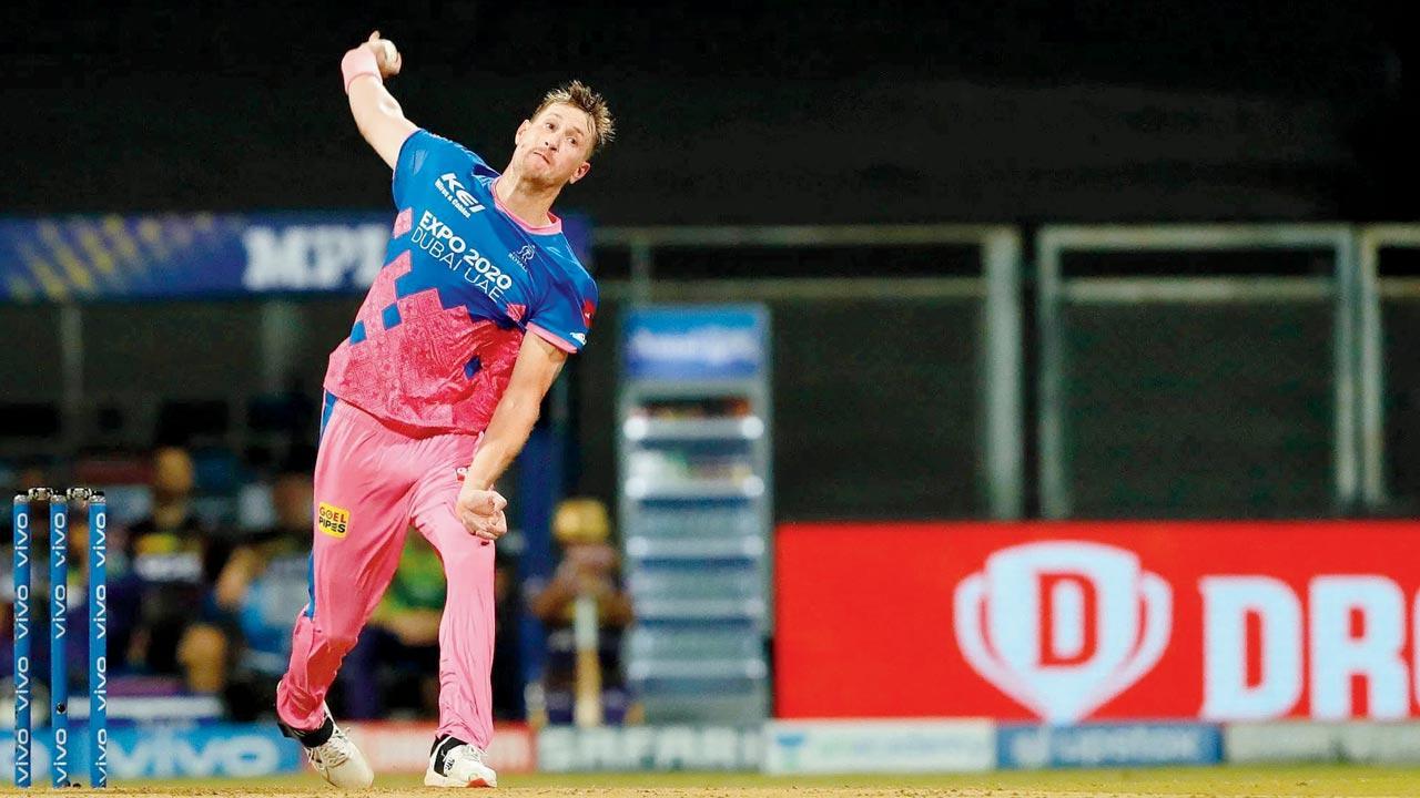 IPL 2021: Frontline workers doing incredible job during COVID - Chris Morris