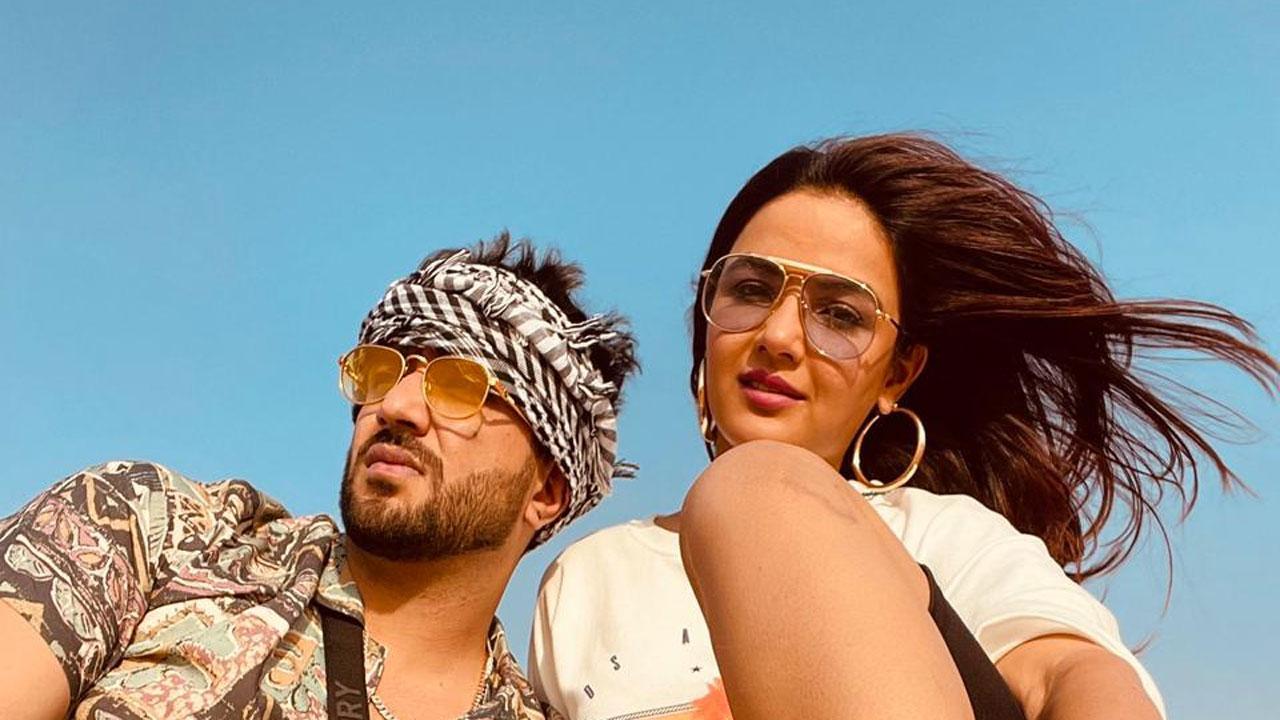 Aly Goni and Jasmin Bhasin's lovecation in Dubai