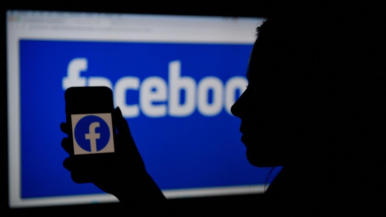 Facebook to add labels to satire pages in News Feed