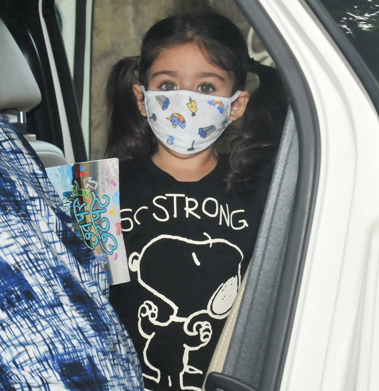 Soha Ali Khan and Kunal Kemmu's daughter Inaaya Naumi Kemmu was also clicked in Bandra, Mumbai. The tiny tot turned three in 2020, and we can't get enough of her cuteness.