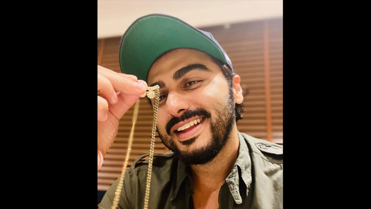 Arjun Kapoor missing Kareena Kapoor Khan on Ki & Ka's 5th anniversary, is a sequel on the cards?