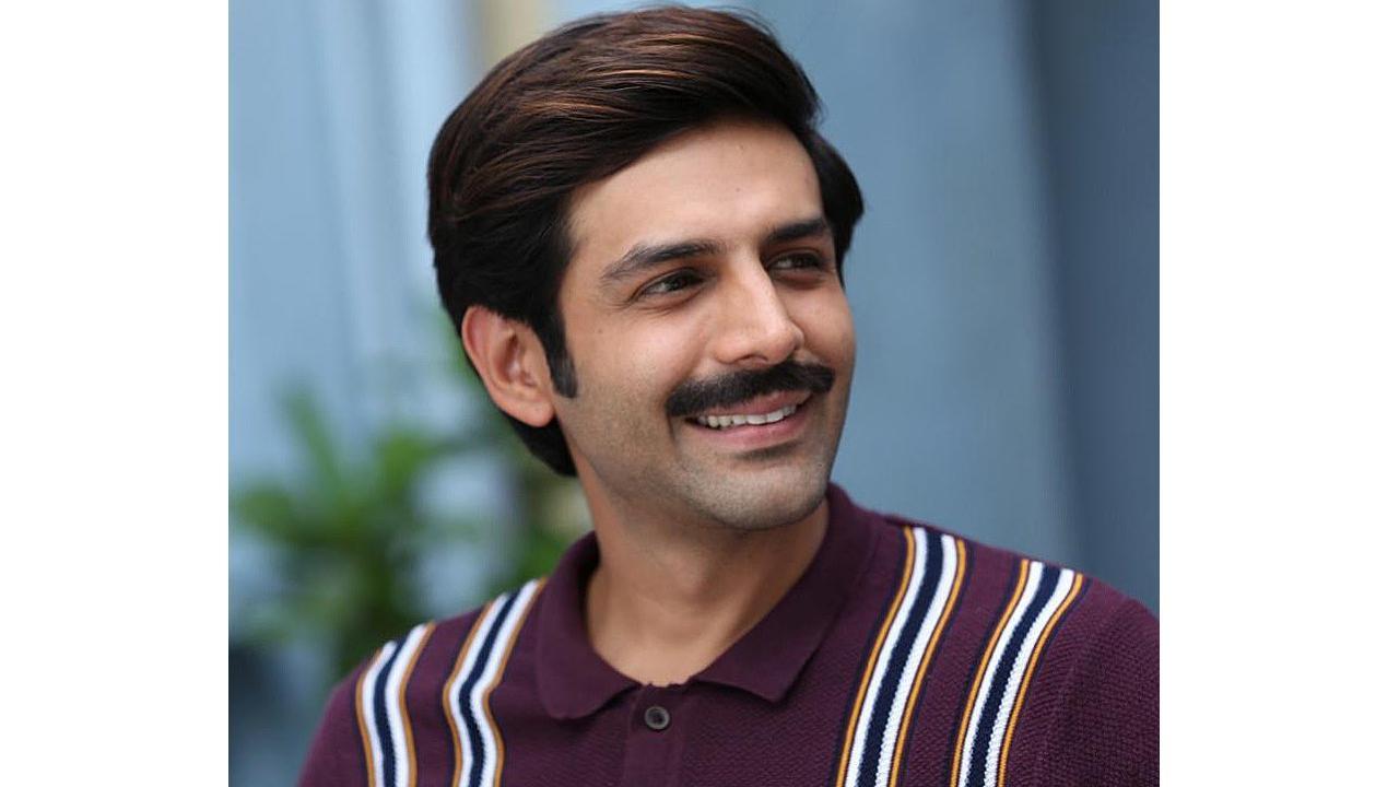 Kartik Aaryan hits Chintu Tyagi mode to give COVID vaccine registration message