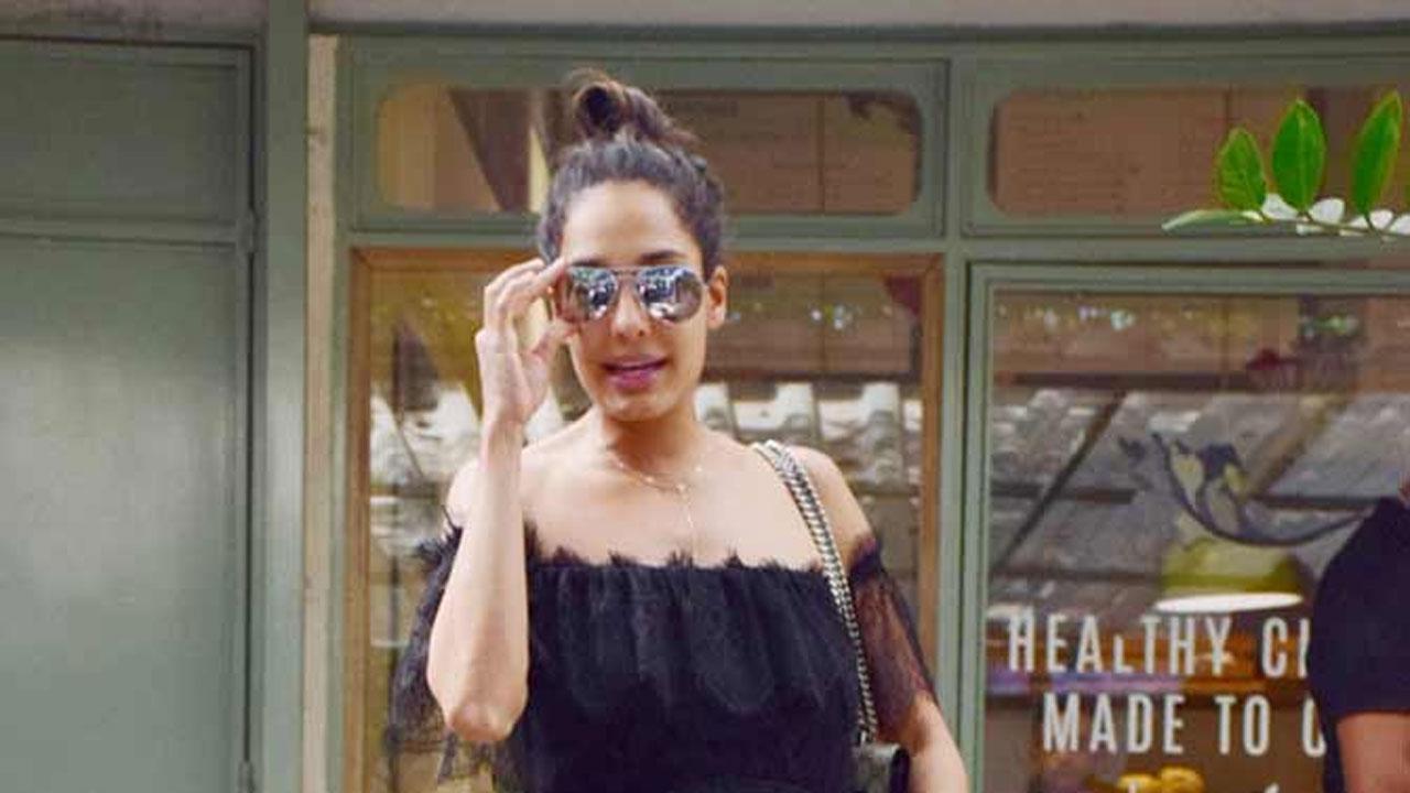 Lisa Haydon is 'nervous' about third baby