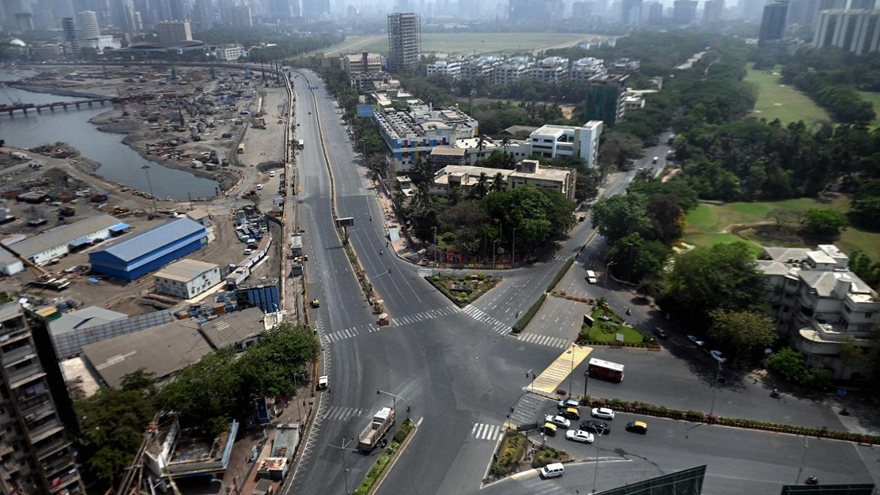 COVID-19: Uddhav Thackeray calls all-party meet; Mumbai streets wear deserted look during weekend lockdown