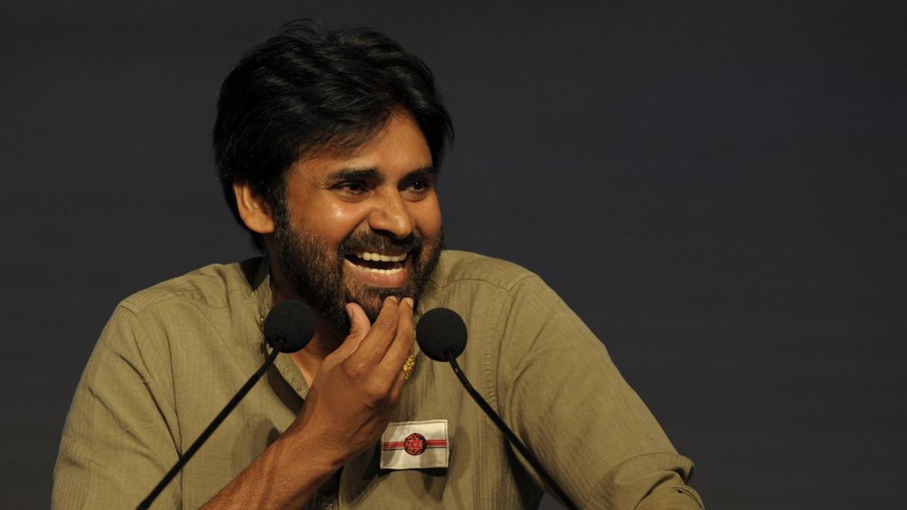 Mahesh Babu, Naveen Polishetty, Anjali wish Pawan Kalyan a speedy recovery from Covid