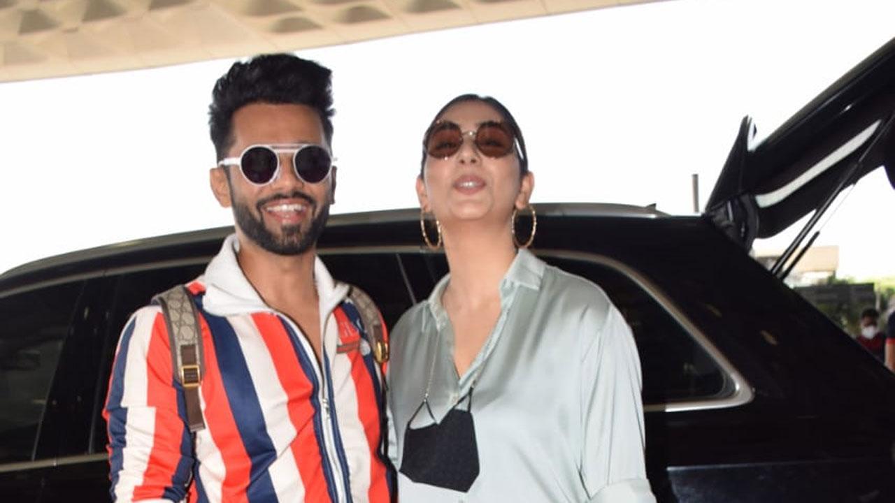 Rahul Vaidya, Disha Parmar spark off wedding rumours with music video picture