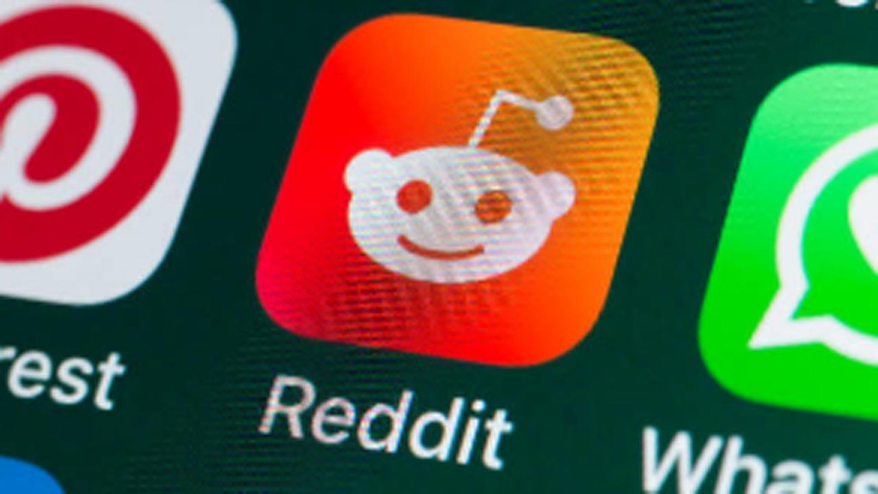 Woman sues Reddit for allowing child sexual abuse content