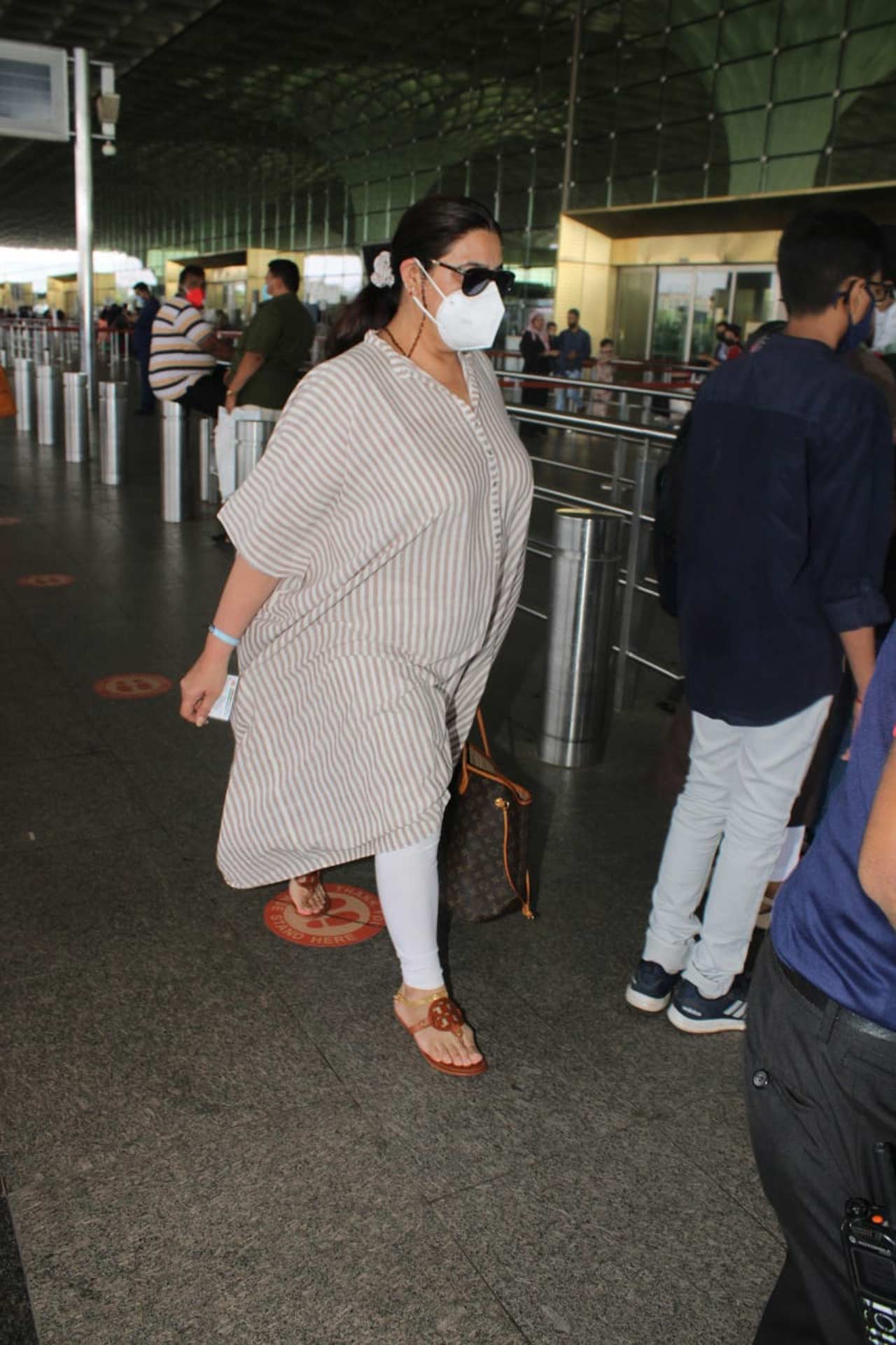 Sara Ali Khan, on the professional front, will be next seen in Atrangi Re, along with Akshay Kumar and Dhanush.