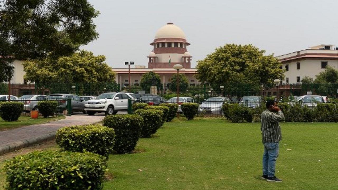 Consider convening meet of panel for CBI director's appointment before May 2: SC to Centre