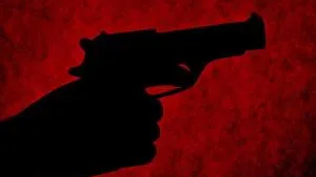 Maharashtra: Engineering firm's director shoots himself to death in car in Nashik