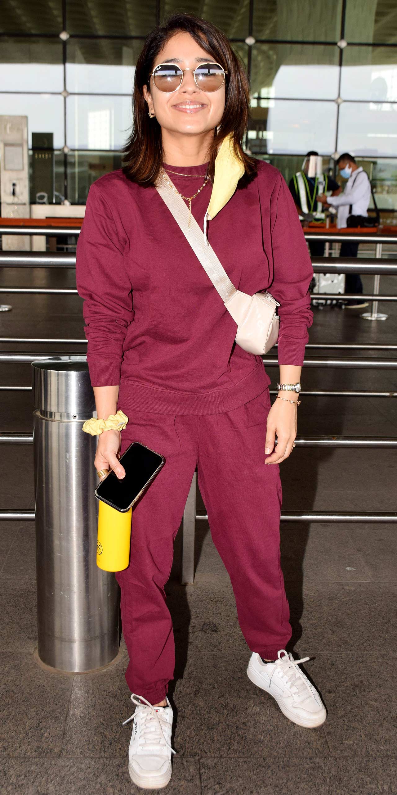 Shweta Tripathi posed for the shutterbugs when clicked at the Mumbai airport. The actress opted for a burgundy tracksuit during the outing.