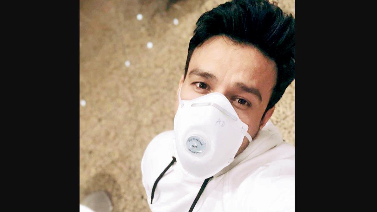 Telly Tattle! Aniruddh Dave tested positive for COVID-19; Kaahin Kissii Roz clocks 20 years