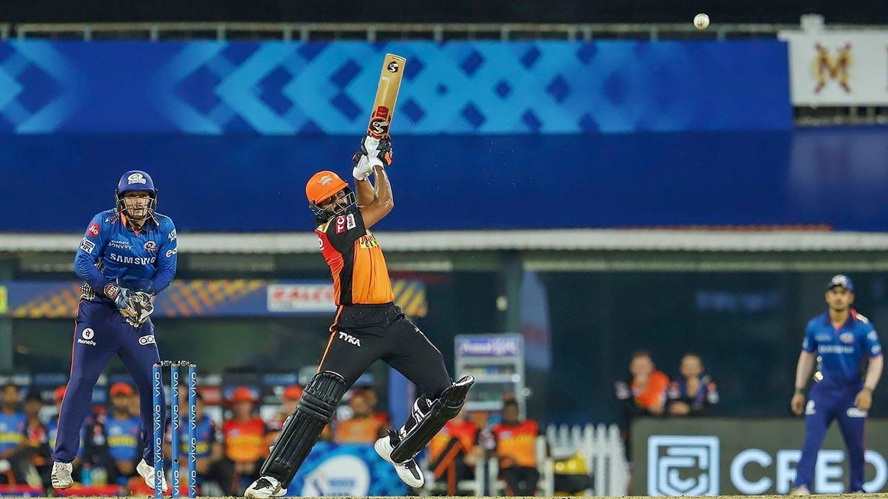 IPL 2021: '3D' Vijay Shankar's all-round show in vain