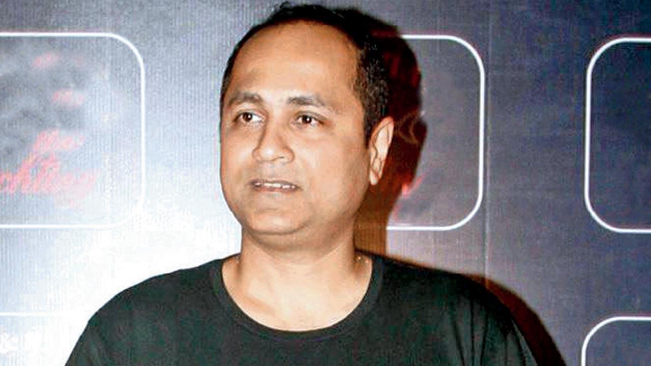 Vipul Amrutlal Shah: Members with green bands can access shooting area