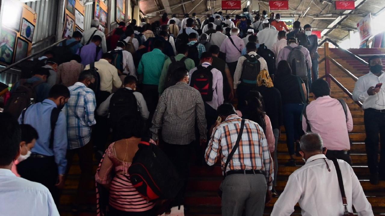 Covid-19: 'Third wave' may be a tsunami of 60 lakh cases, warns Maharashtra govt