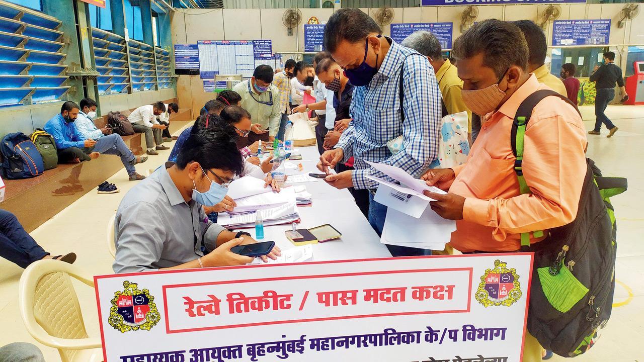Mumbai: Commuter vaccinated in Dubai, BMC helpdesk not impressed