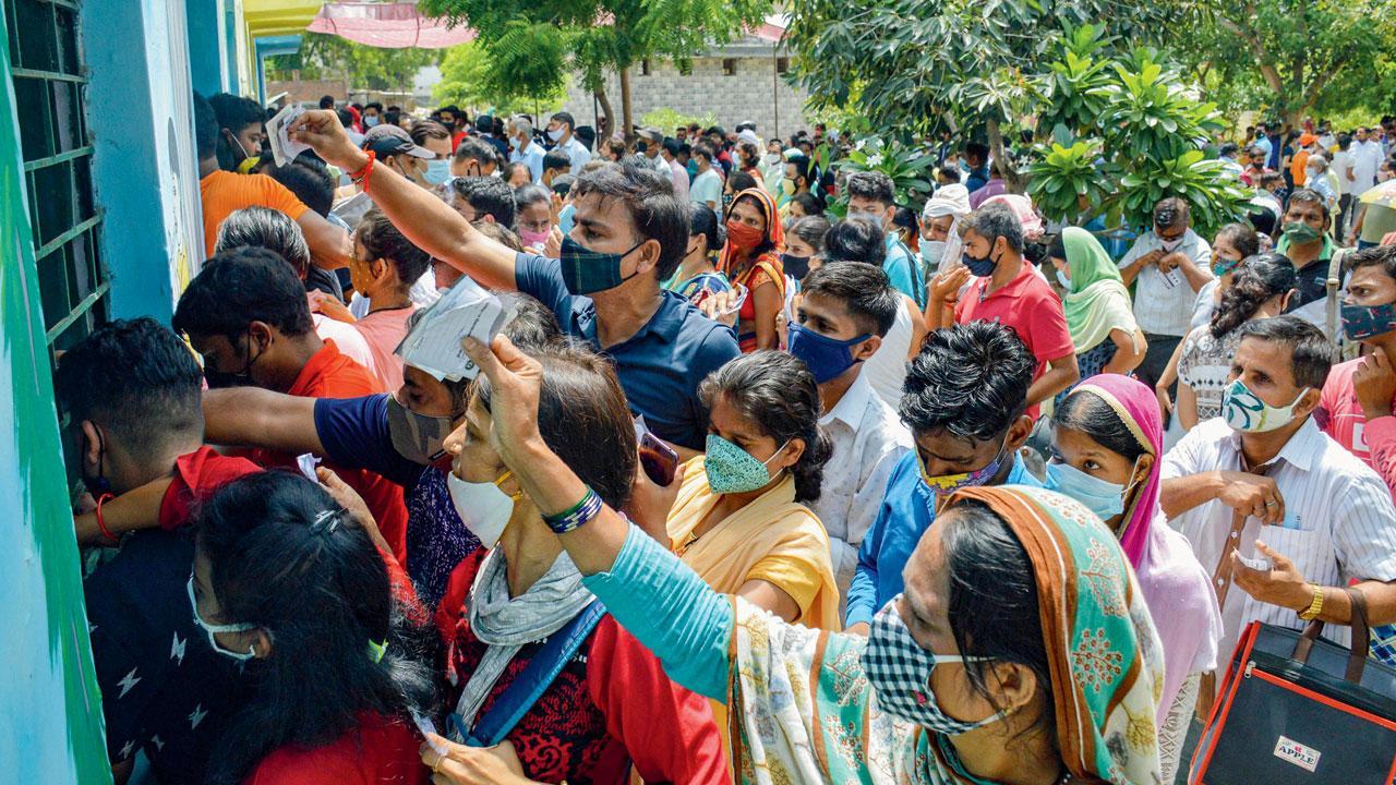 Active Covid-19 cases in India rise again, by 11,174