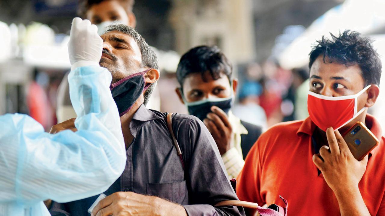 Covid-19: Cases and deaths rise in Mumbai