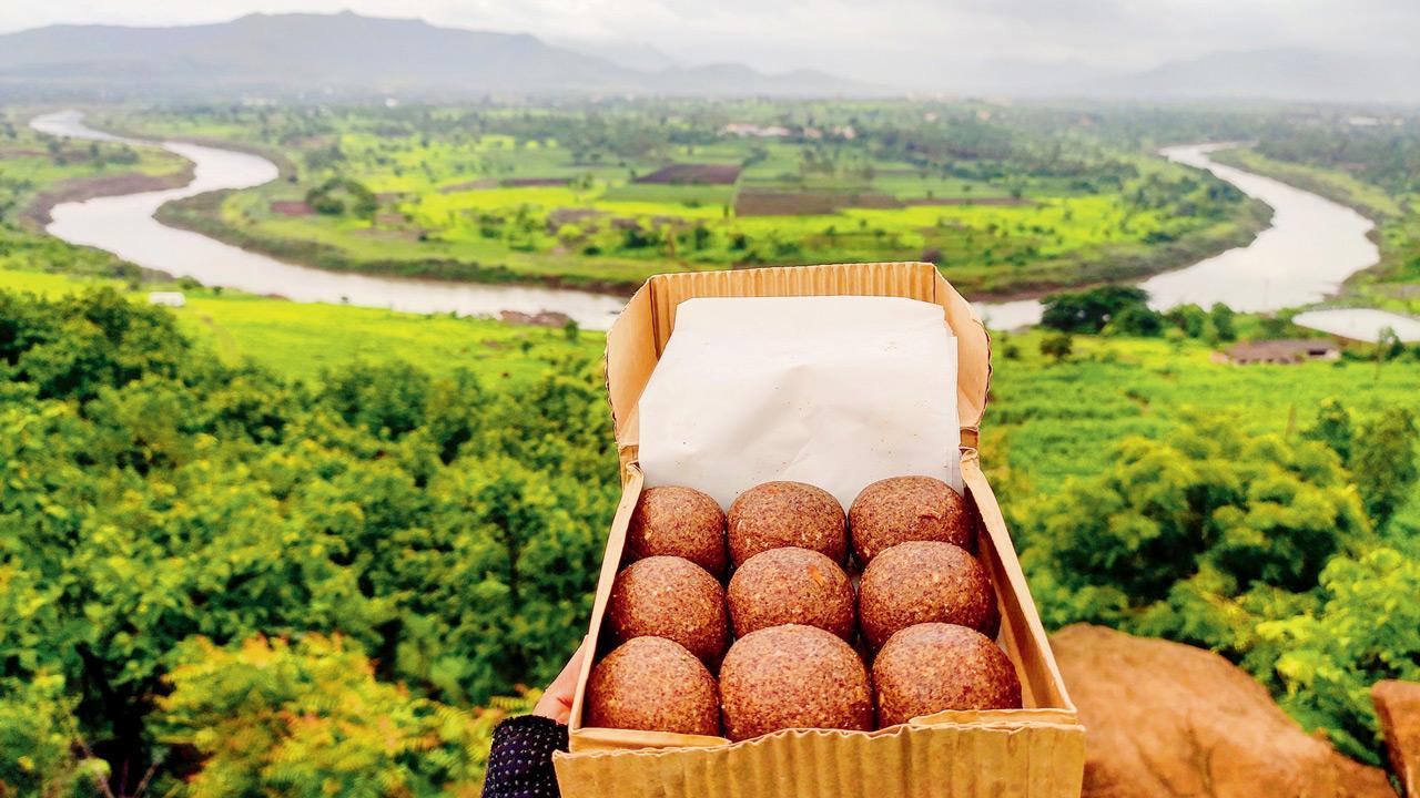 Mann mei ladoo phoota
