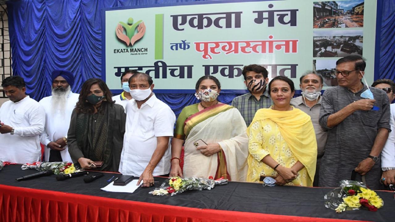 Shabana Azmi flags off Principal Ajay Kaul’s Ekata Manch ration drive to flood affected areas of Maharashtra