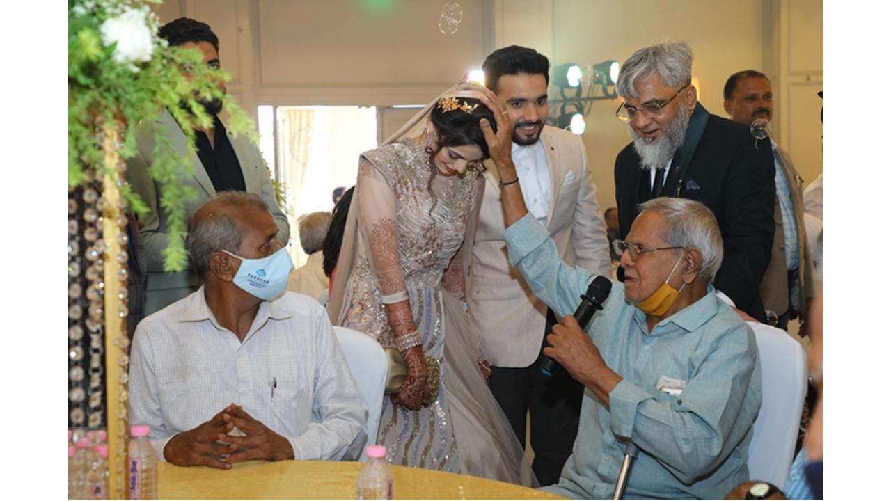Surat Industrialist Hosts 5-Star Lunch for Specially-Abled Kids, Old-Age Home Residents to Mark Son's Wedding.