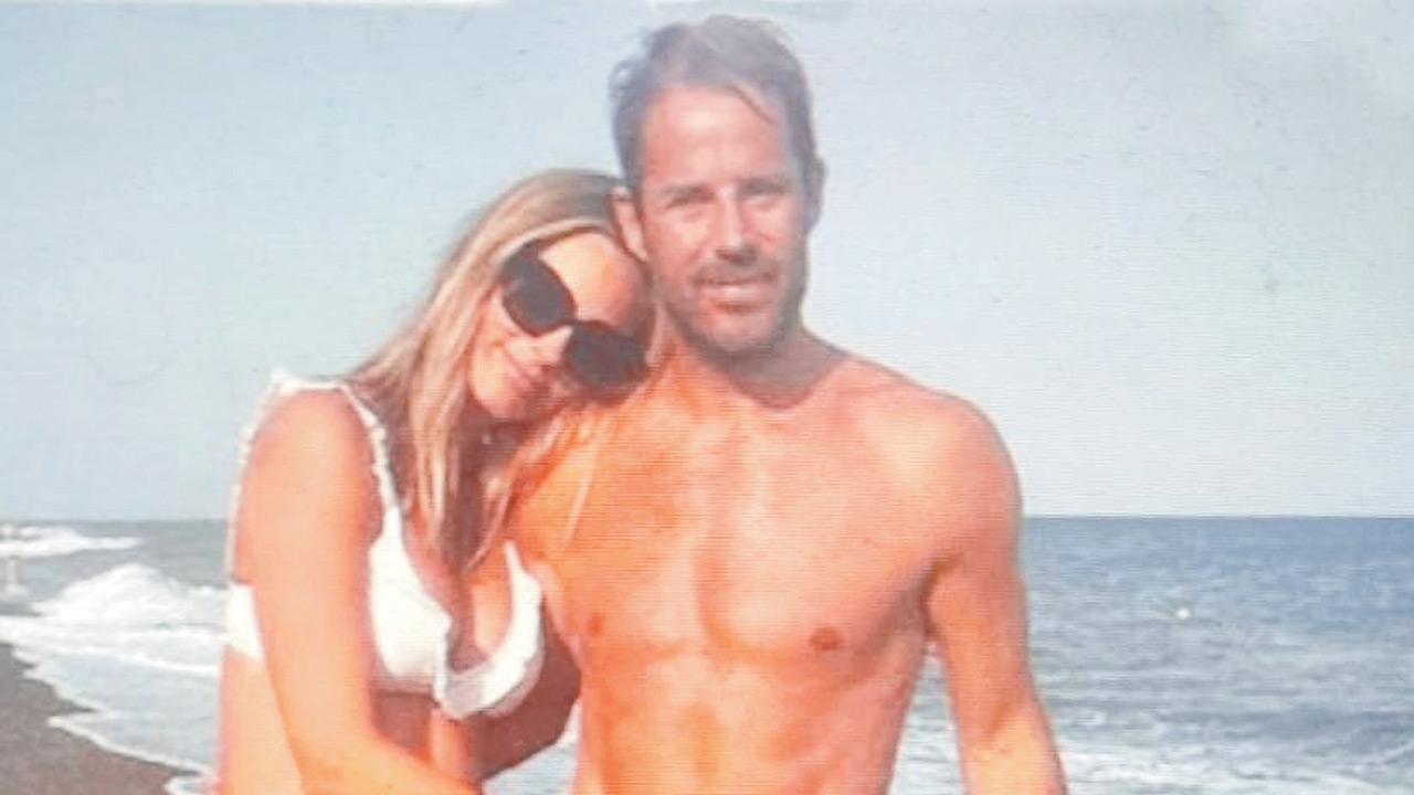 Jamie Redknapp takes pregnant girlfriend Frida on a getaway to Santorini