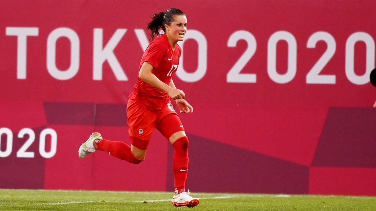 Canada shock USA 1-0 to reach women’s football final