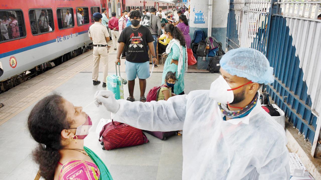 Covid-19 cases on the decline, but Mumbai has more symptomatic ones
