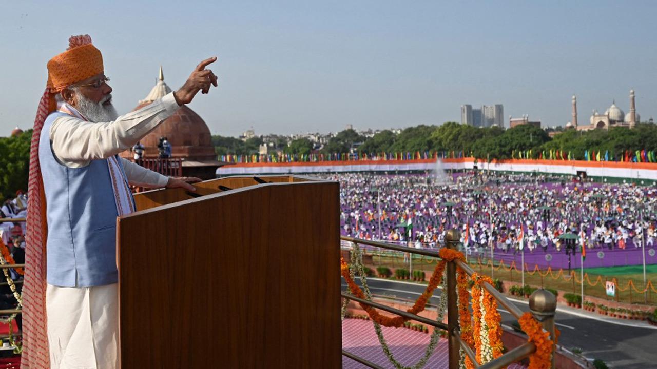 Need to increase collective power of small farmers, make them nation's pride: PM Modi