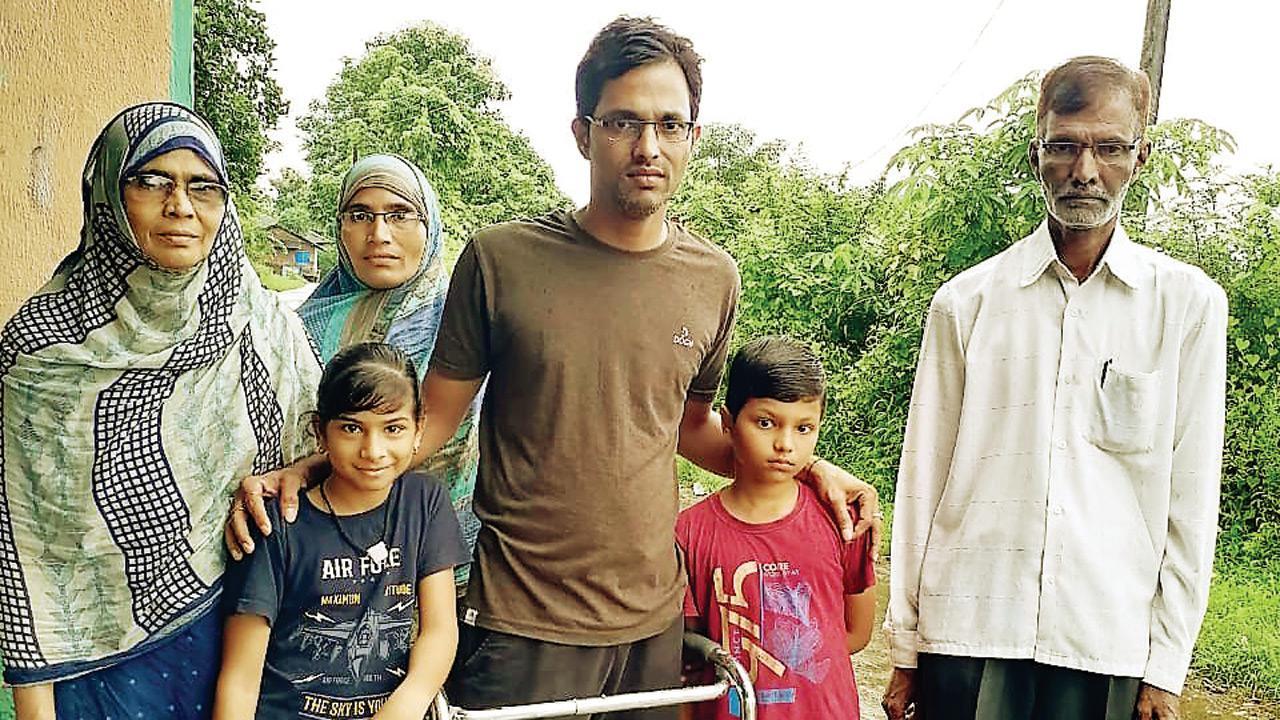 I still have no shelter or a job, says Mahad hero
