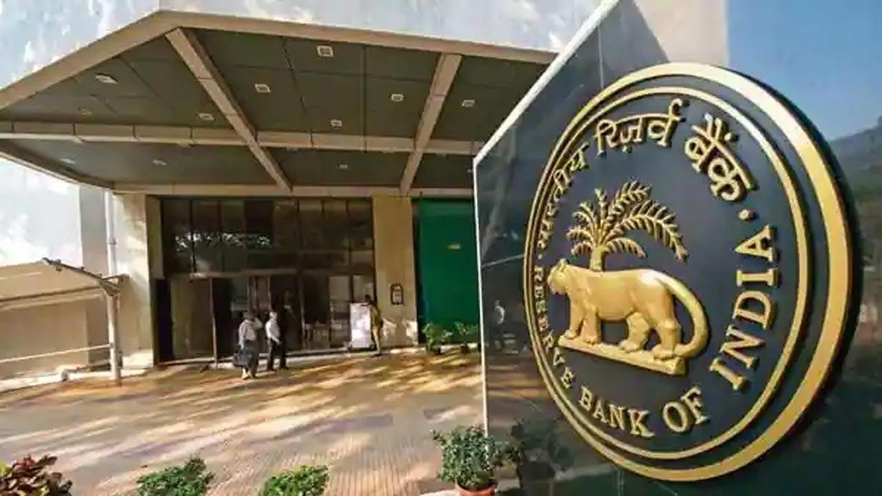 RBI fines 2 Maharashtra co-op banks for non-compliance of norms