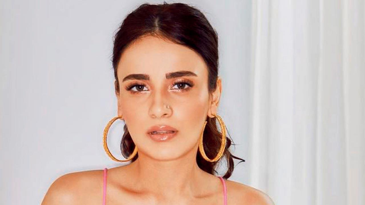 Radhika Madan: Was asked if this is the right move after 'Angrezi Medium'