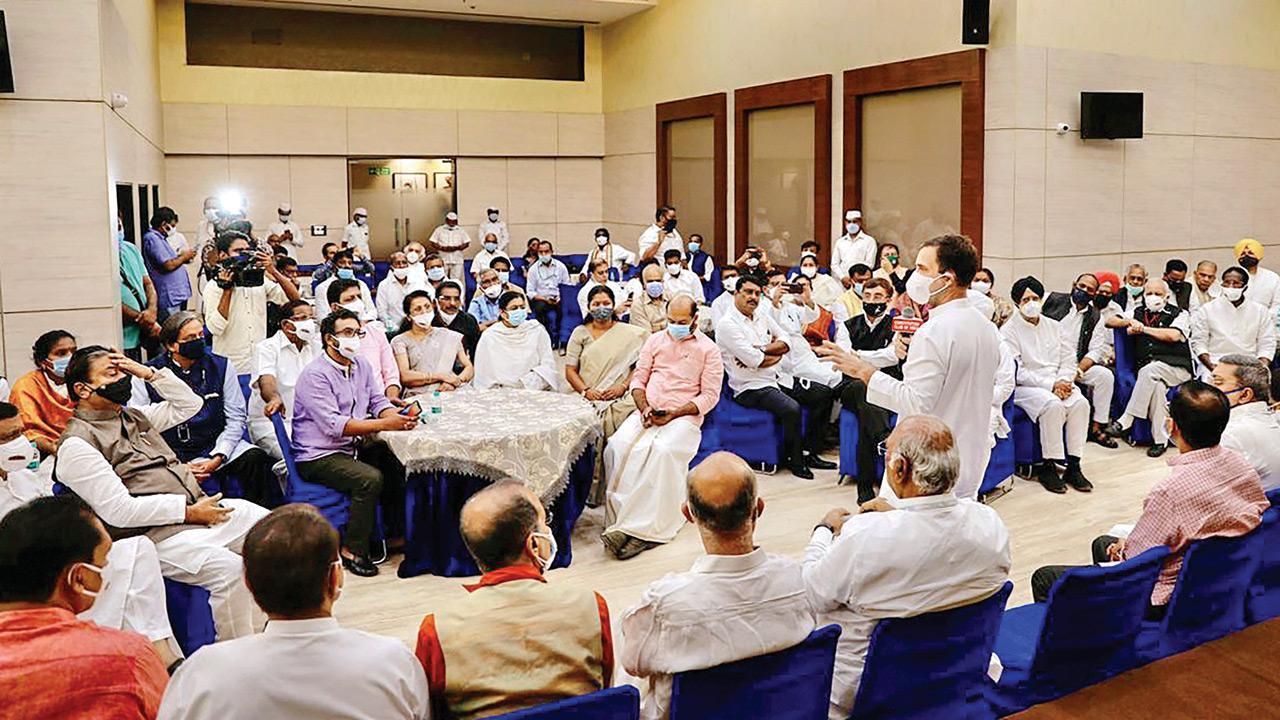 Rahul Gandhi urges opposition unity to fight back BJP