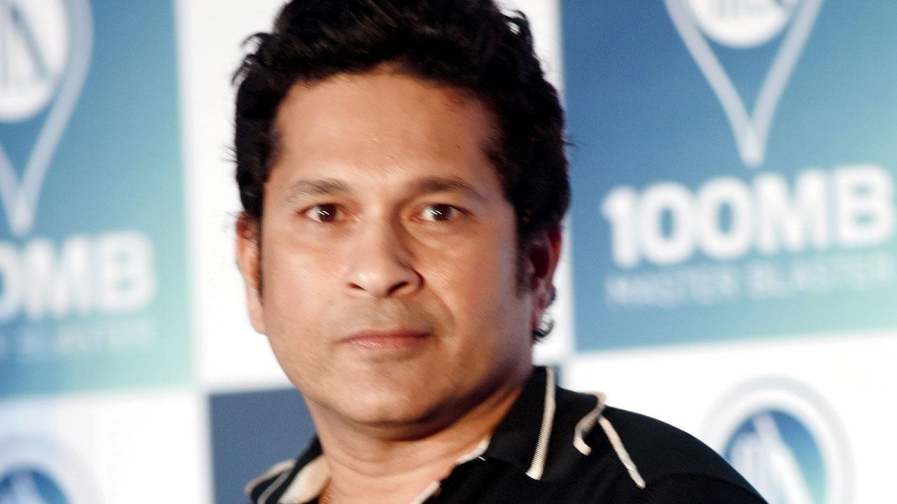 One of the best coaches I worked with: Sachin Tendulkar condoles Vasu Paranjape's demise
