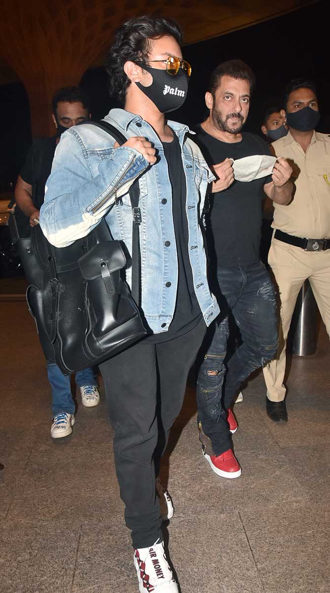Salman Khan was snapped at the airport with nephew Nirvan Khan. Salman will be joining Katrina Kaif for their Tiger 3 shoot abroad.