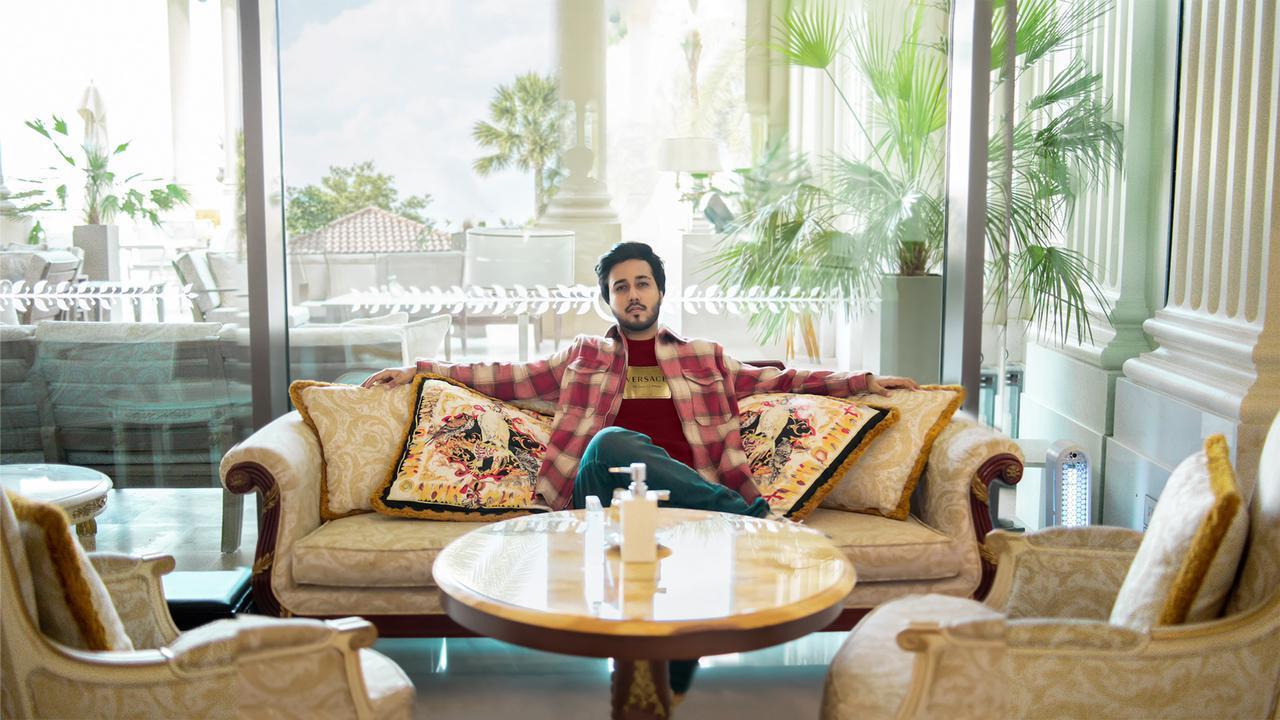 Singer-Songwriter Sandesh Motwani shares his musical journey