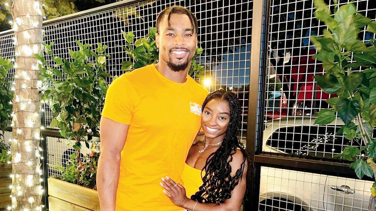 Biles celebrates a year of togetherness with Owens