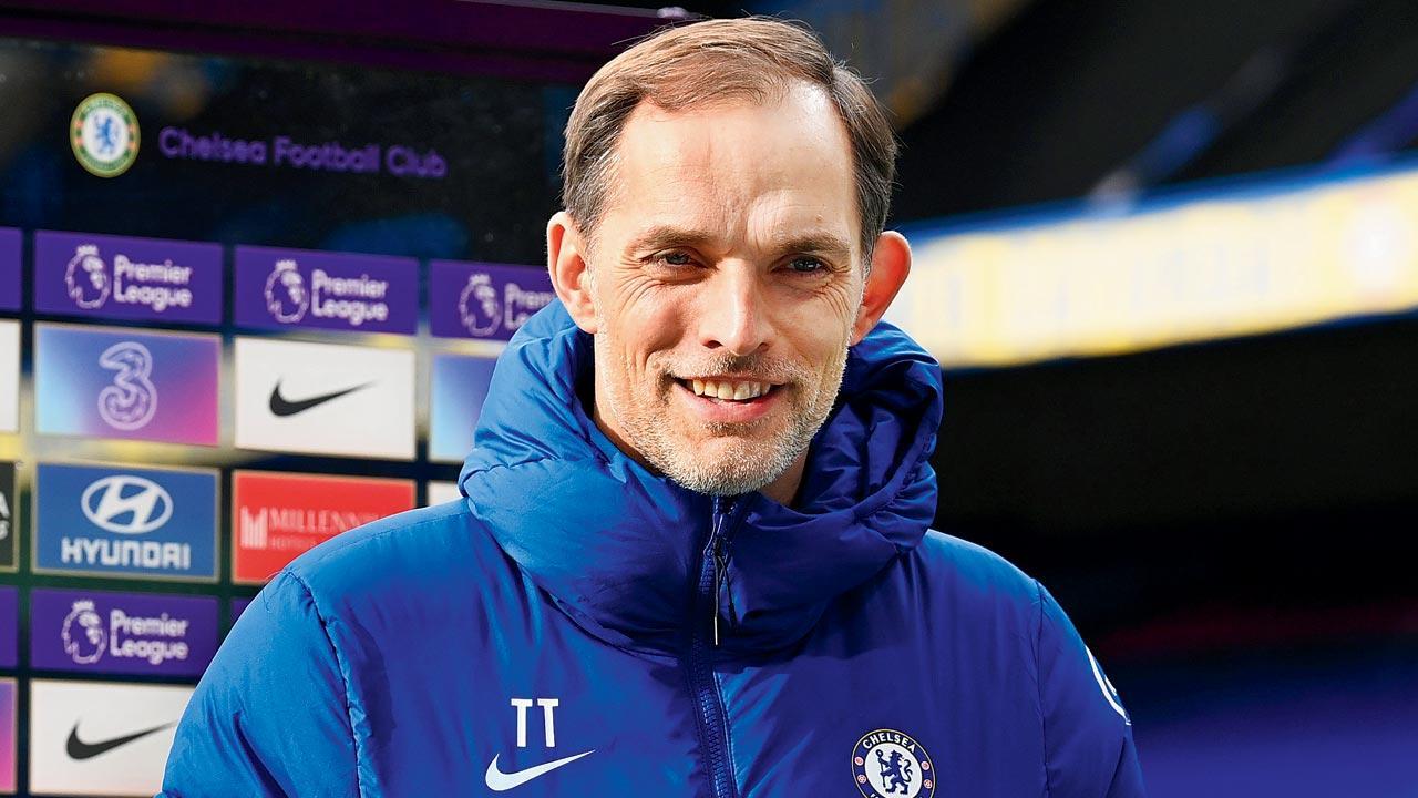 Chelsea boss urges team to hunt down Pep and Co for title