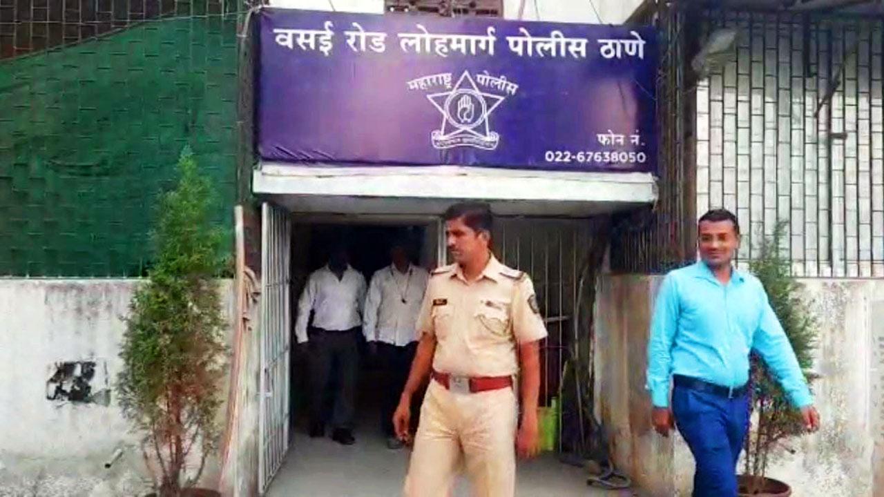 Mumbai: Western Railway GRP turn guardians of girl abandoned, raped