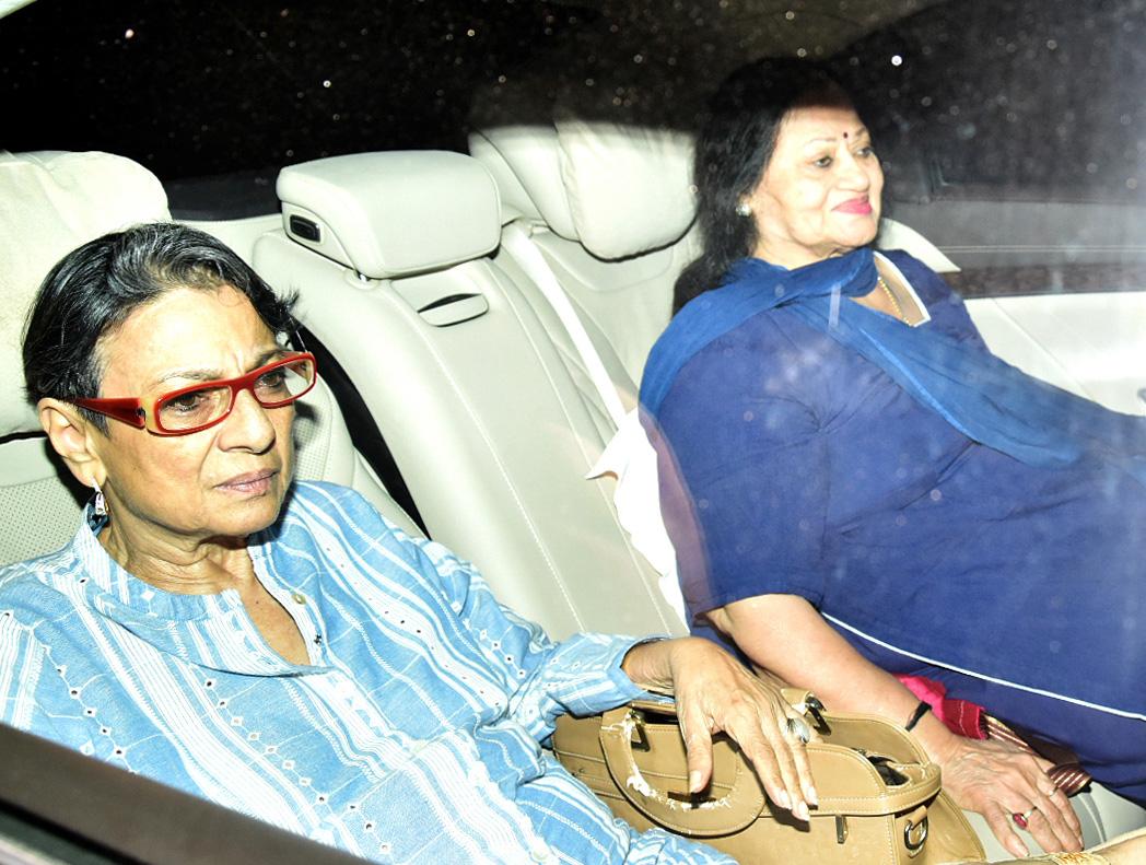 Ajay Devgn's mother Veena Devgan also attended the special screening of 'Bhuj: The Pride Of India' with Kajol and Tanuja in Juhu.