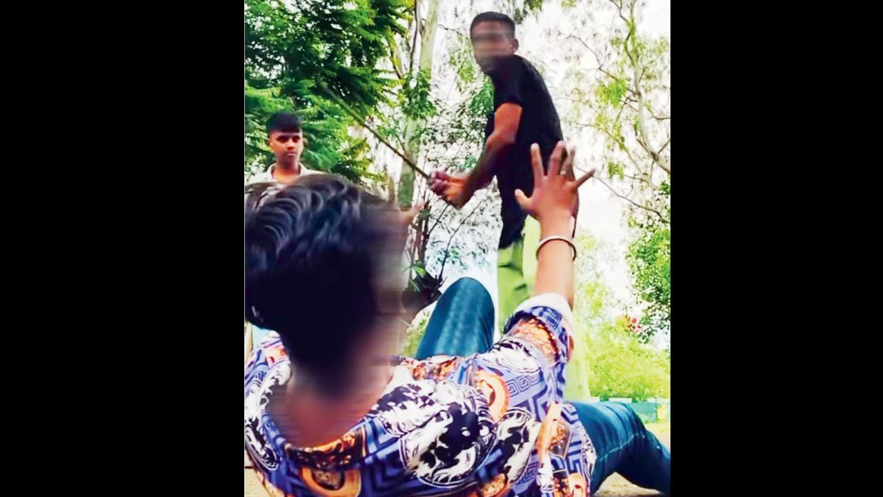 Weapon shows by youngsters must be discouraged